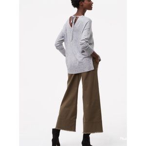 LOFT Grey speckled tie back v neck sweater XS